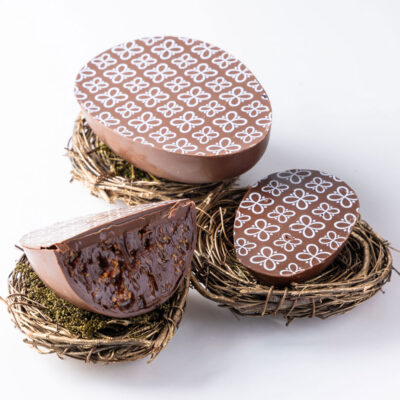 Meio Ovo de Brigadeiro Crocante