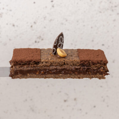 Mil Folhas de Chocolate Brigadeiro com Avelã